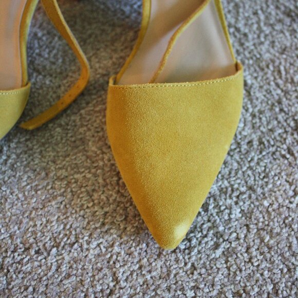 Market & Spruce Mustard Yellow Heels - Picture 3 of 5